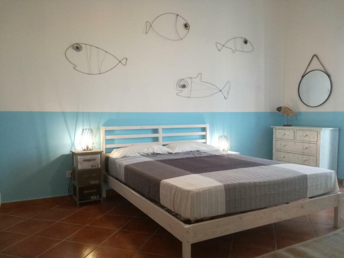 Via Crispi - Dimora Di Mare Apartment ปอร์โต เอมเปโดเกล ภายนอก รูปภาพ